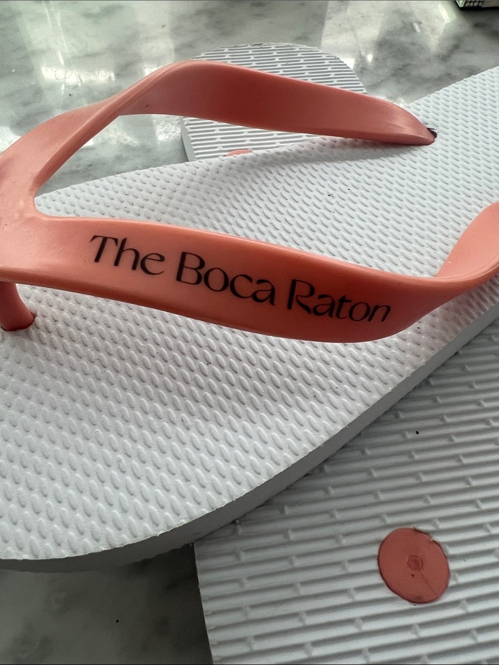 The Boca Raton 🩷Spa Flip Flops - Picture 4 of 4
